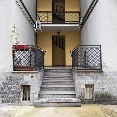 Youhosty - Lugano 31 * Milão